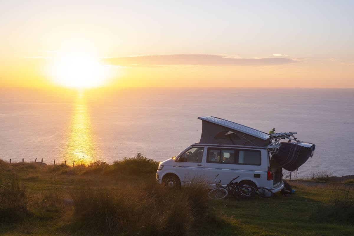 Le pays basque en van aménagé - Vanlife Magazine