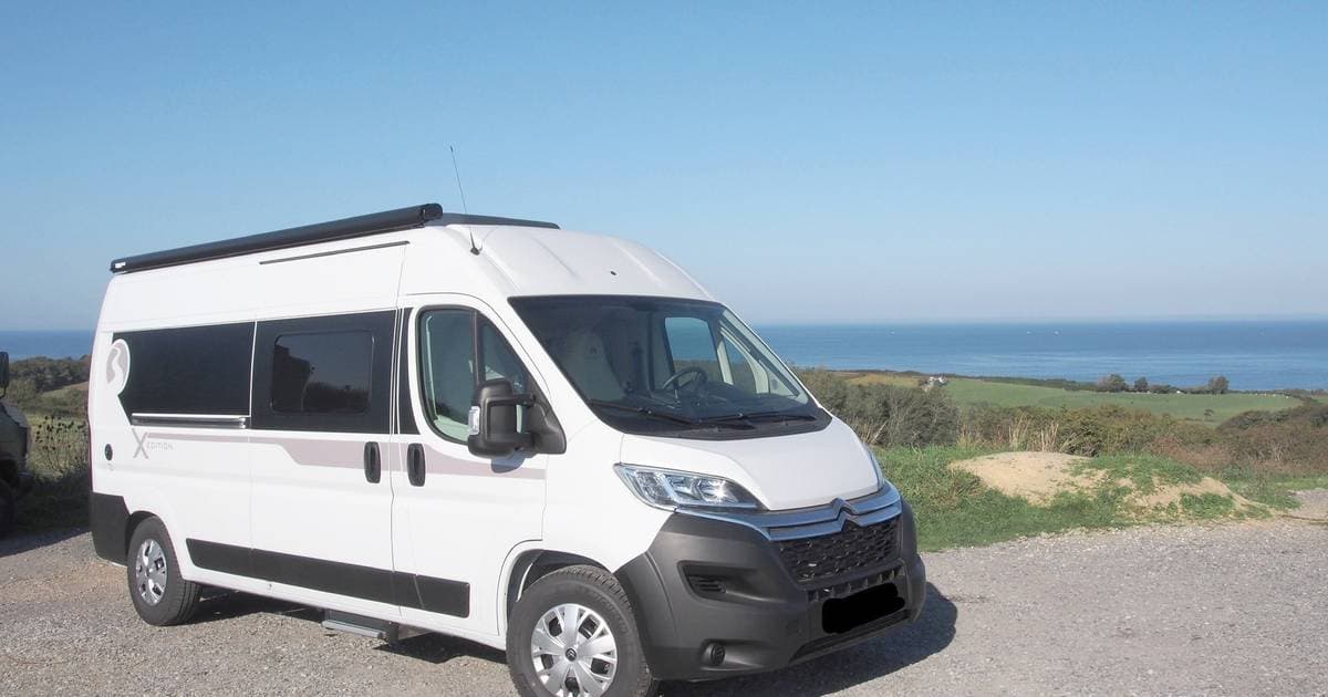 Location Camping-Car et Van Pays Basque : dès 40 €/jour - Yescapa