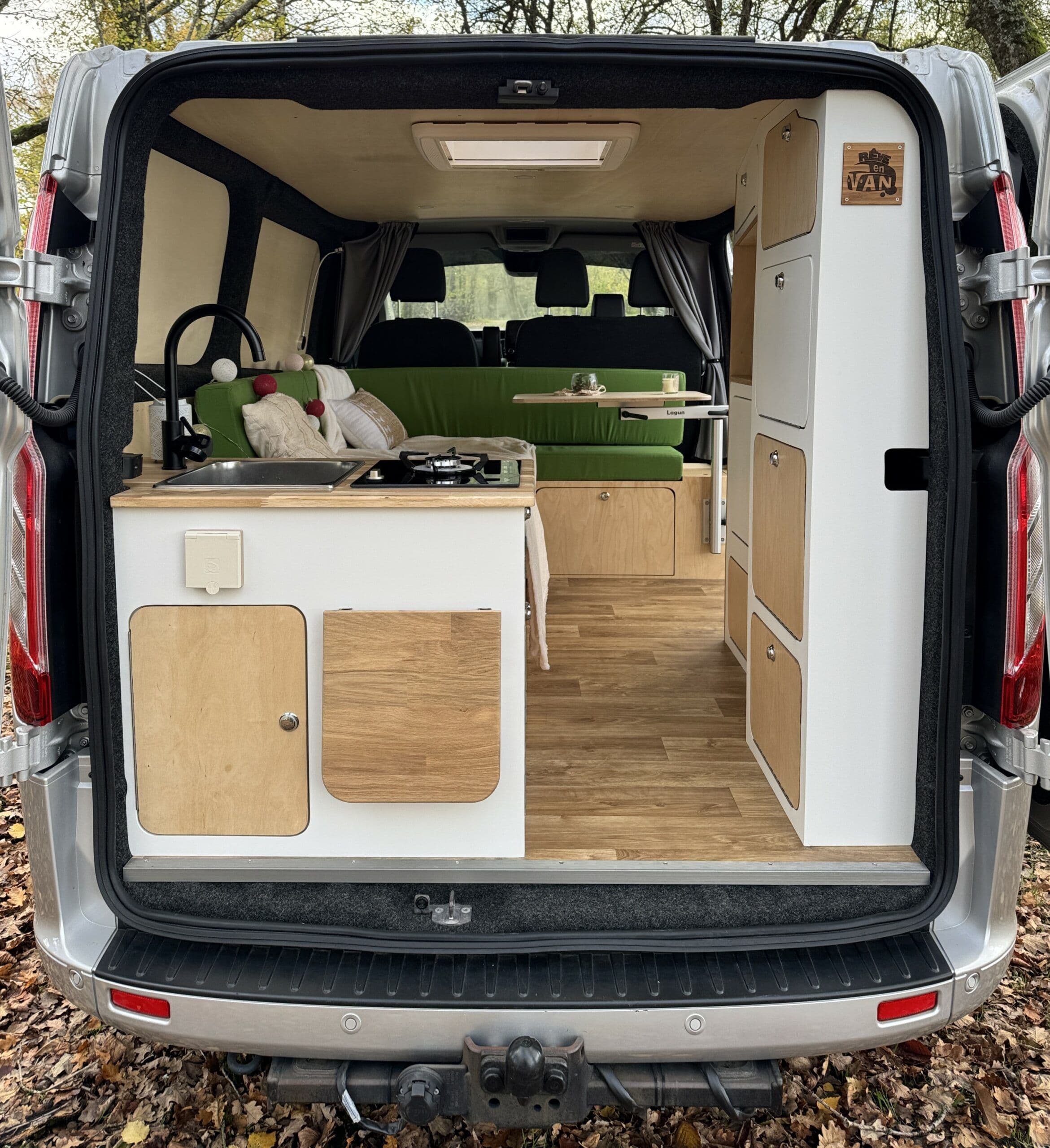 Van aménagé sur-mesure - Ford Transit Custom