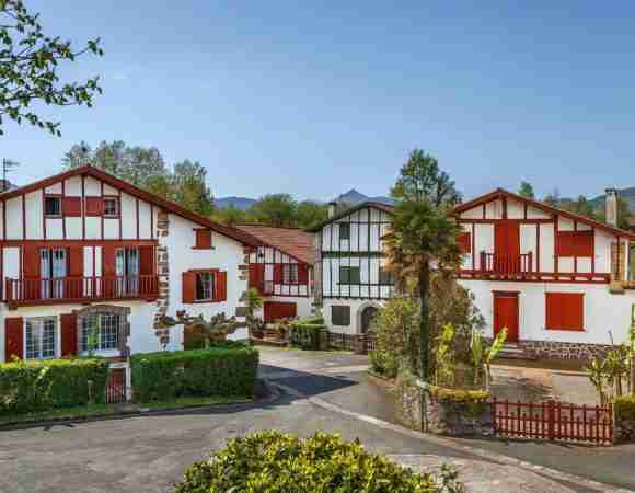 Road Trip de 5 Jours au Pays Basque : Immersion Totale dans la Culture Basque 🌶️⛰️